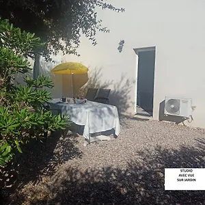 Gasthuis Studio Quietude, Saint Aygulf