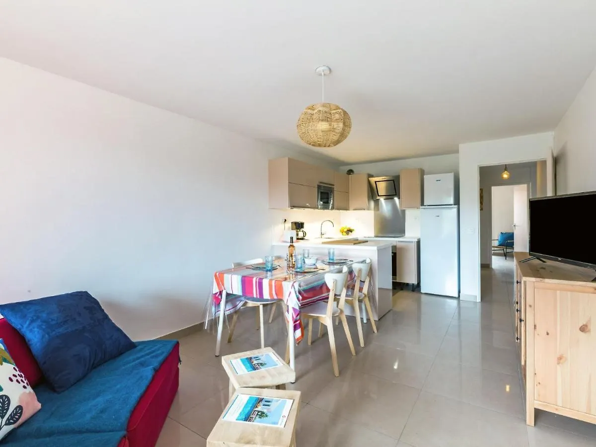 Apartment La Chenaie-5 By Interhome location